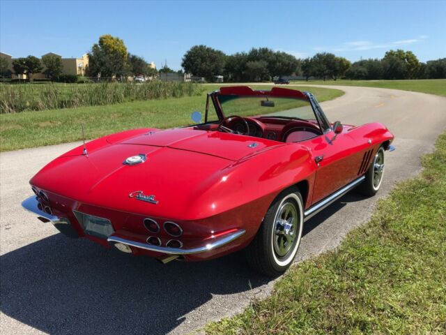 Chevrolet Corvette 1965 image number 36