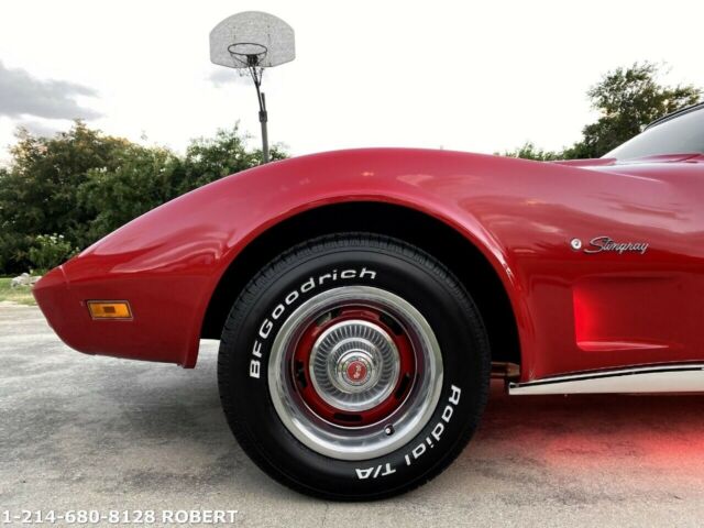 Chevrolet Corvette 1976 image number 6