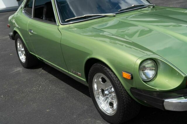 Datsun Z-Series 1975 image number 15