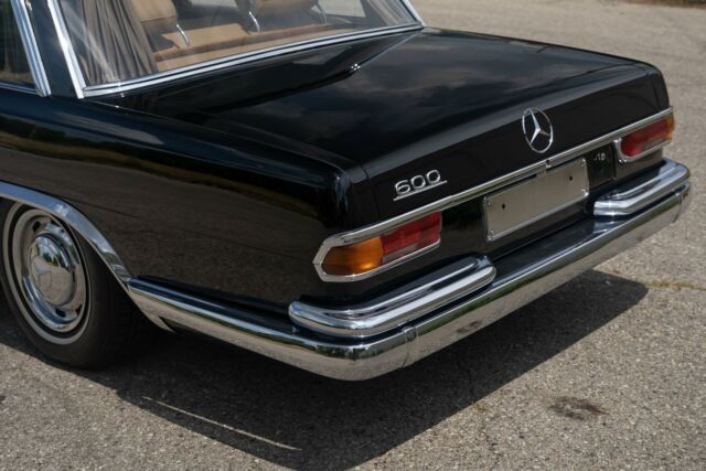 Mercedes-Benz 600-Series 1965 image number 20