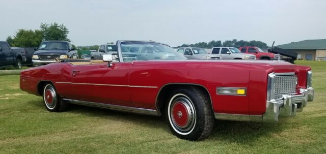 Cadillac Eldorado 1976 image number 0