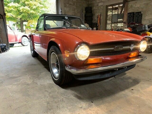 Triumph TR-6 1972 image number 0