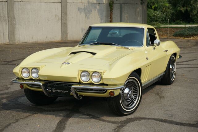 Chevrolet Corvette 1966 image number 2