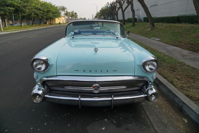 Buick Super 364/300HP 4BBL V8 Convertible 1957 image number 31