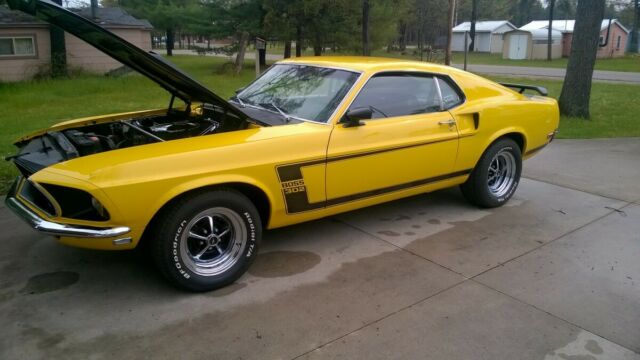 Ford Mustang 1969 image number 2