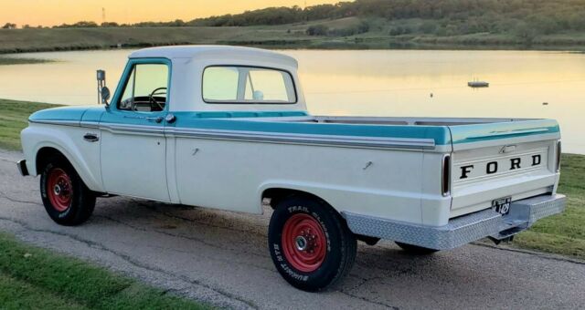 Ford F-250 1966 image number 22