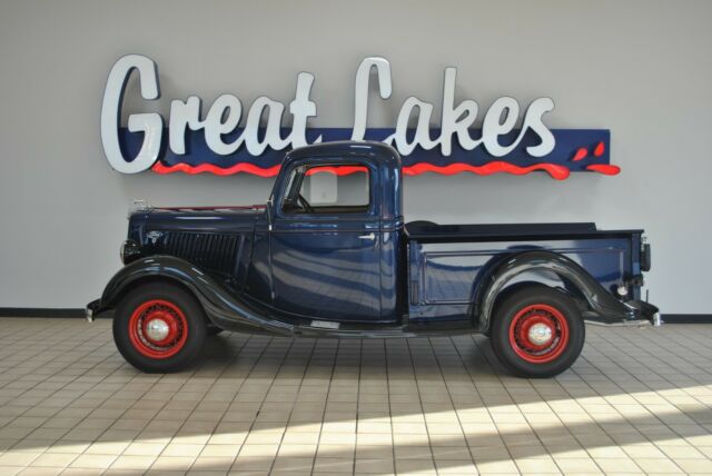 Ford V8 Flathead Pickup 1936 image number 0