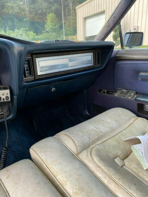 Lincoln Continental 1979 image number 15