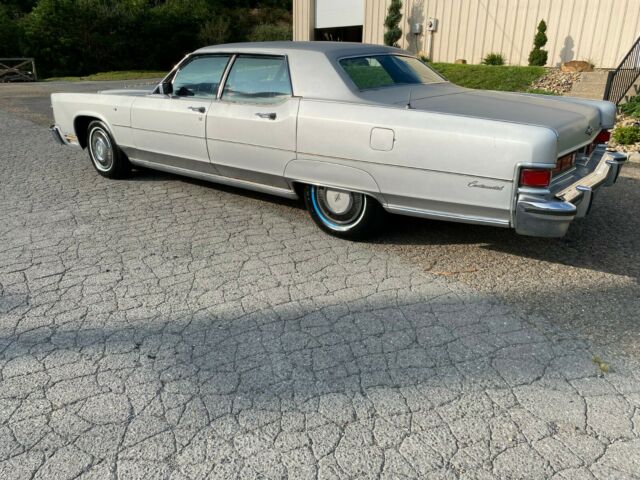 Lincoln Continental 1974 image number 30