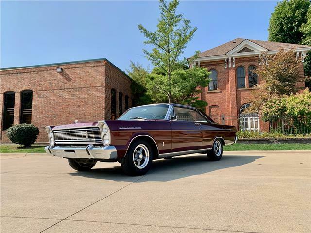 Ford Galaxie 1965 image number 0