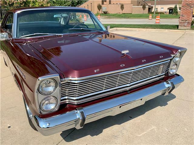 Ford Galaxie 1965 image number 16