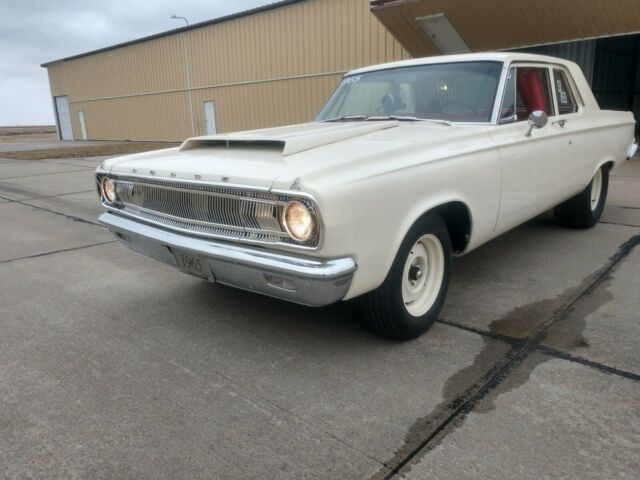 Dodge Coronet 1965 image number 24