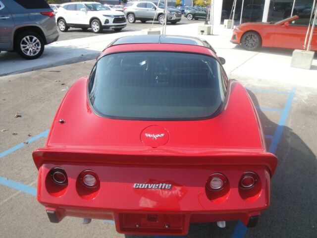 Chevrolet Corvette 1979 image number 24