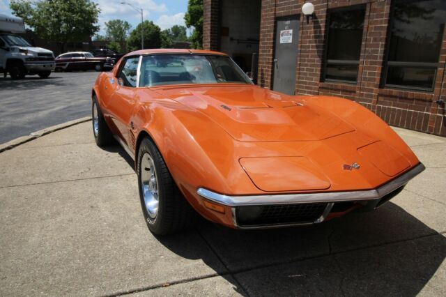 Chevrolet Corvette 1971 image number 8