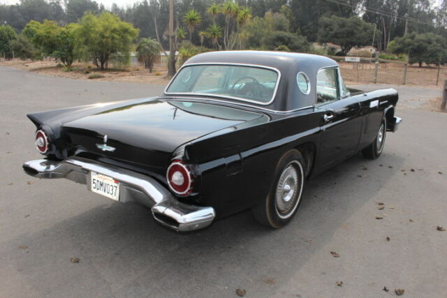 Ford Thunderbird 1957 image number 27