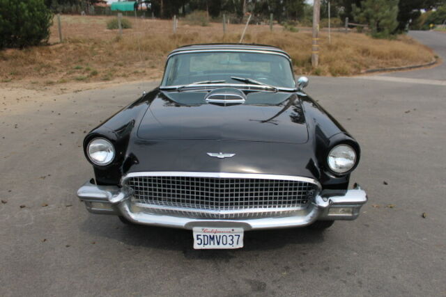 Ford Thunderbird 1957 image number 30