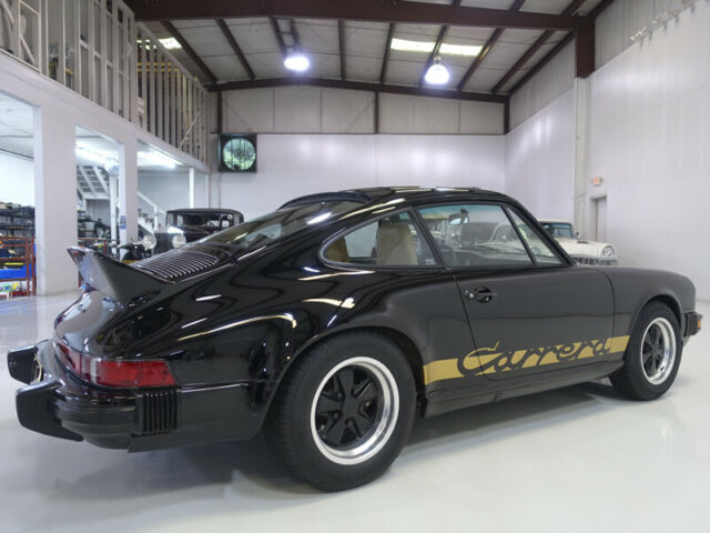 Porsche 911 1974 image number 2