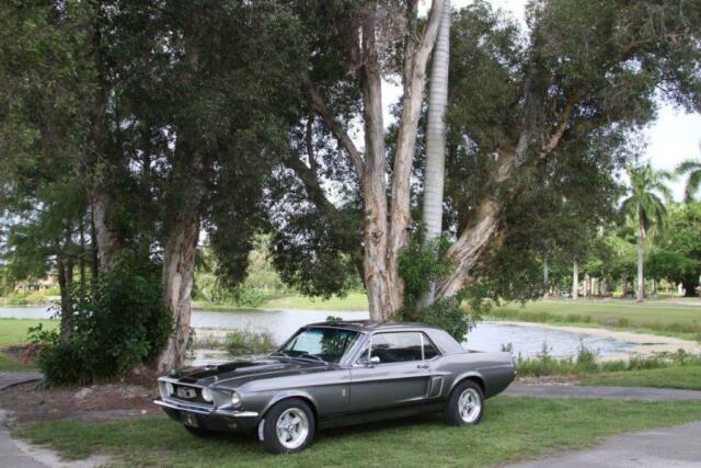 Ford Mustang 1967 image number 21