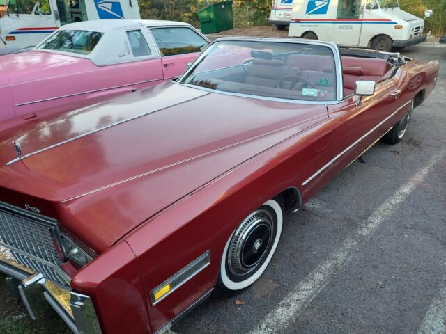 Cadillac Eldorado Convertible 1976 image number 18