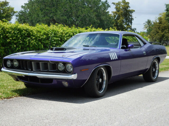 Plymouth Barracuda 1971 image number 0