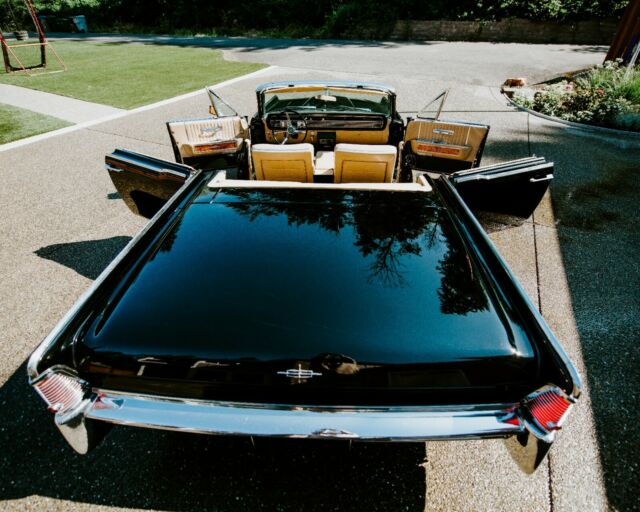 Lincoln Continental 1965 image number 7