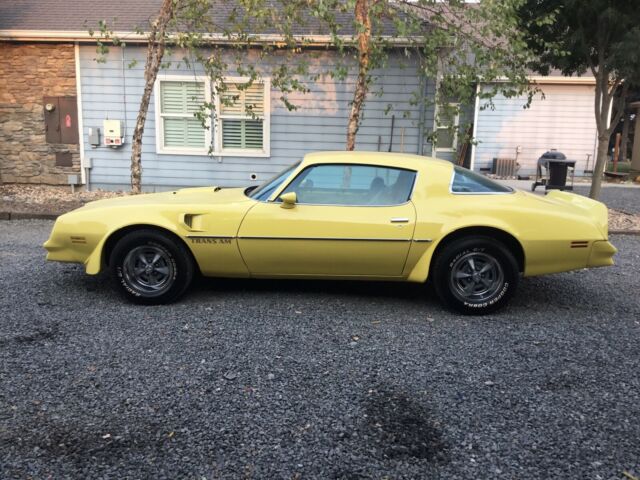 Pontiac Firebird Trans Am 1977 image number 29