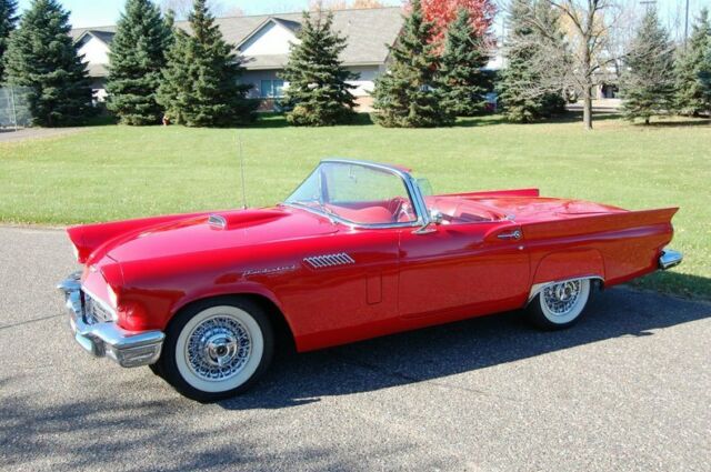 Ford Thunderbird Convertible 1957 image number 12