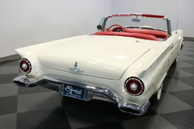 Ford Thunderbird 1957 image number 36