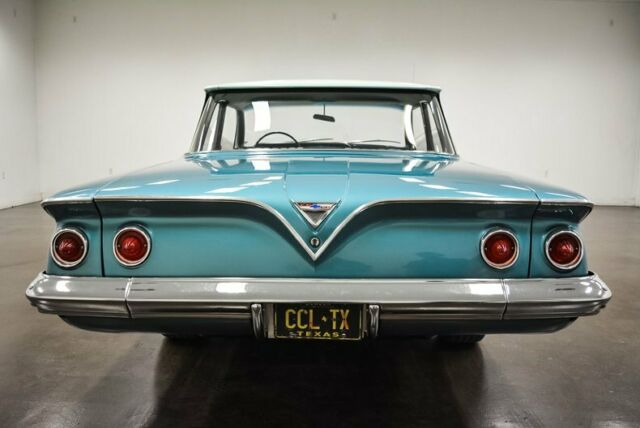 Chevrolet Bel Air/150/210 1961 image number 5