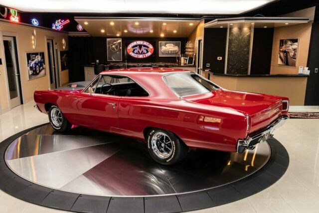 Plymouth Road Runner 1969 image number 15