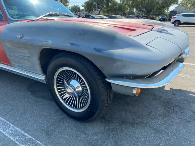 Chevrolet Corvette 1964 image number 30