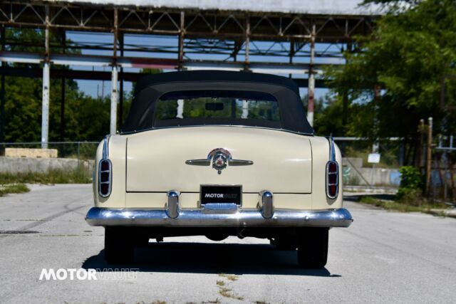 Packard 250 1951 image number 20