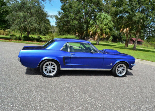 Ford Mustang 1967 image number 27