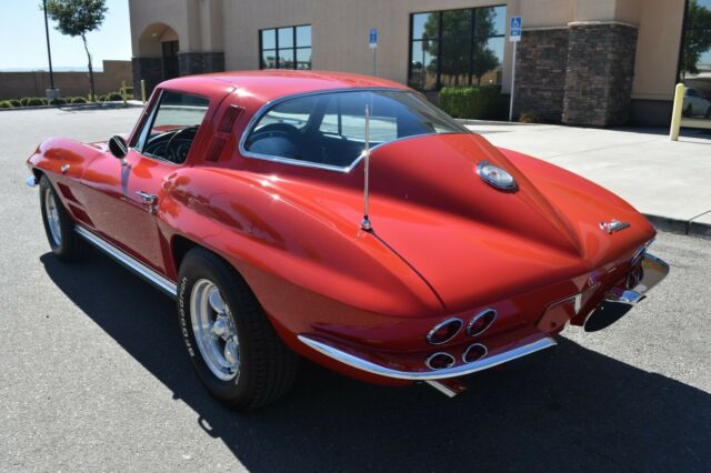 Chevrolet Corvette 1964 image number 27