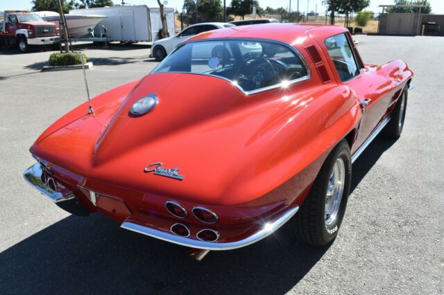 Chevrolet Corvette 1964 image number 28