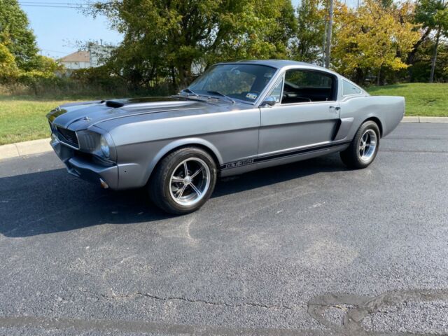 Ford Mustang 1965 image number 1