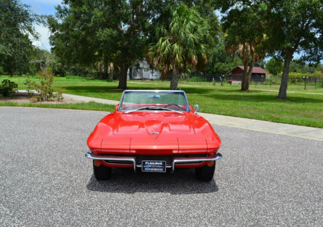 Chevrolet Corvette 1964 image number 30