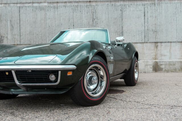 Chevrolet Corvette 1969 image number 14