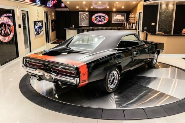 Dodge Charger 1969 image number 11