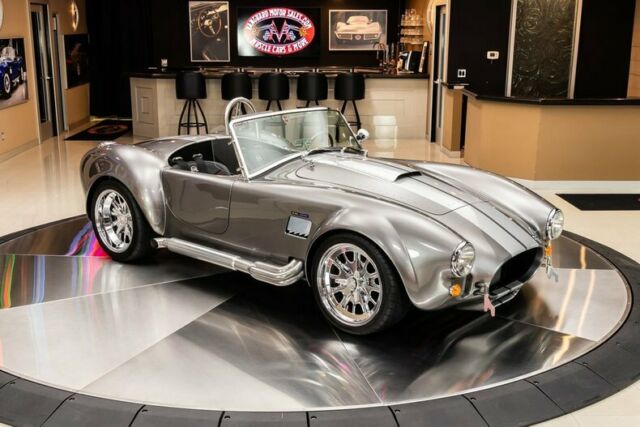 Shelby Cobra 1965 image number 8