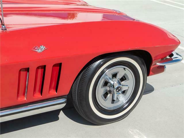 Chevrolet Corvette 1965 image number 14