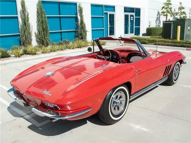 Chevrolet Corvette 1965 image number 33