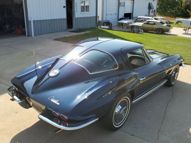 Chevrolet Corvette 1963 image number 4