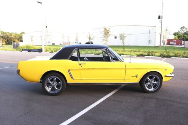 Ford Mustang 1965 image number 4