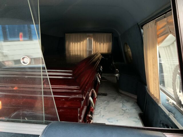 Cadillac Hearse 1978 image number 19