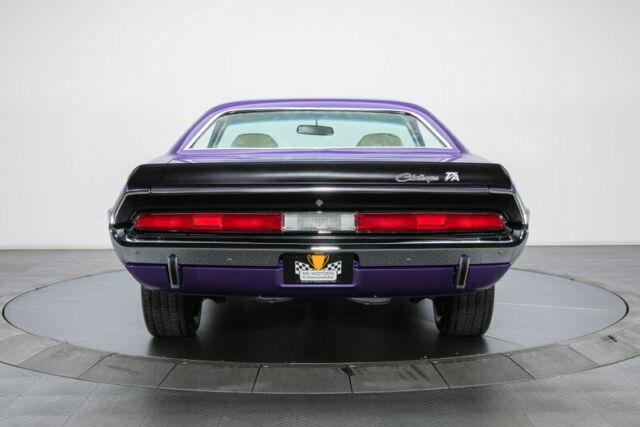 Dodge Challenger 1970 image number 23