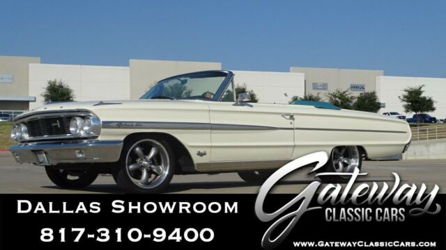 Ford Galaxie 1964 image number 0