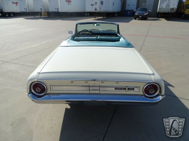 Ford Galaxie 1964 image number 27