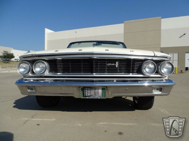 Ford Galaxie 1964 image number 29