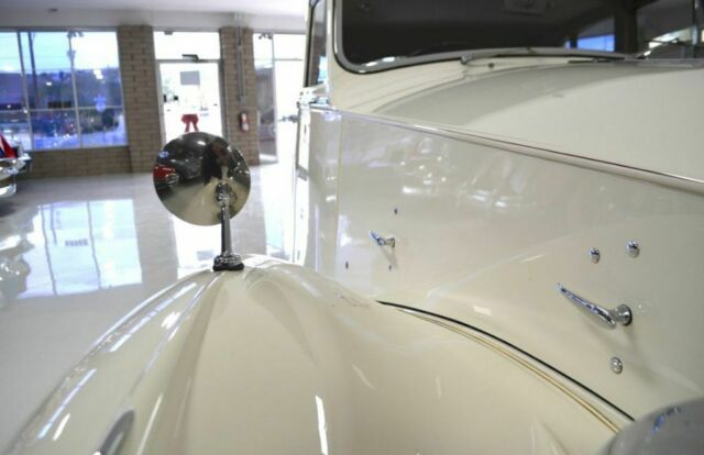 Rolls-Royce Silver Wraith 1951 image number 39